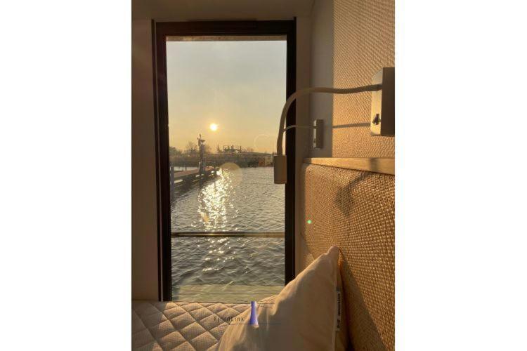Hausboot Fjord Haven Mit Biosauna In Barth Exteriör bild